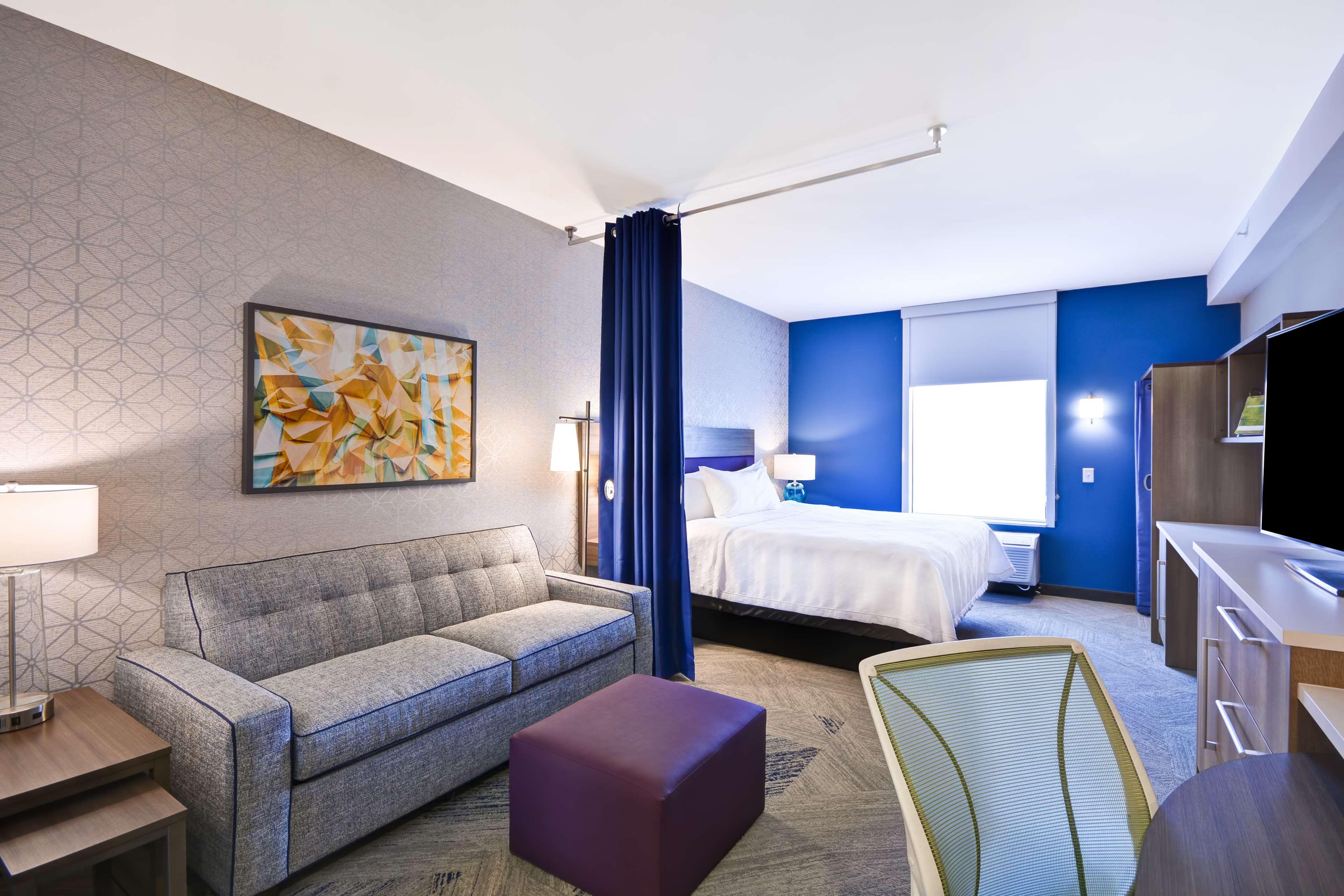Home2 Suites Plano Legacy West Экстерьер фото
