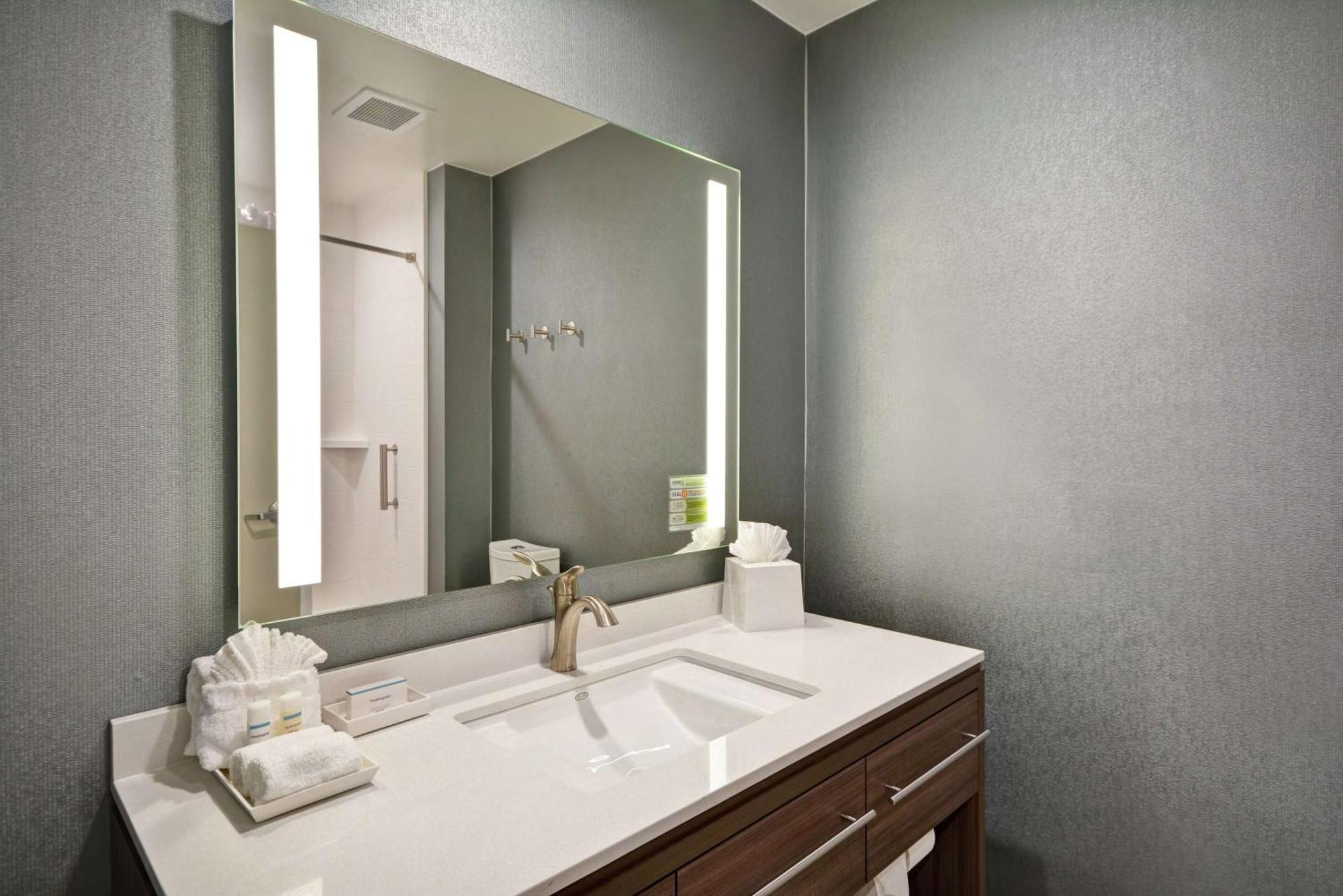 Home2 Suites Plano Legacy West Экстерьер фото
